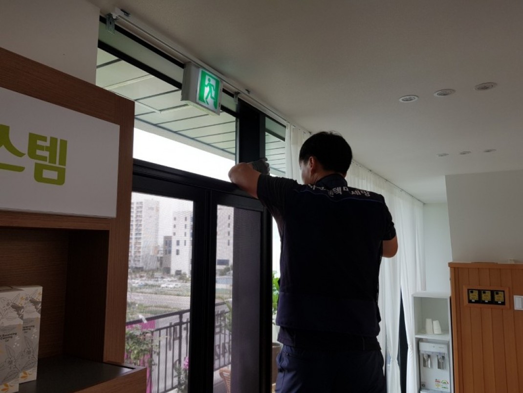 4a4c4bd44088ee31ea5674ff4968851e_1600922