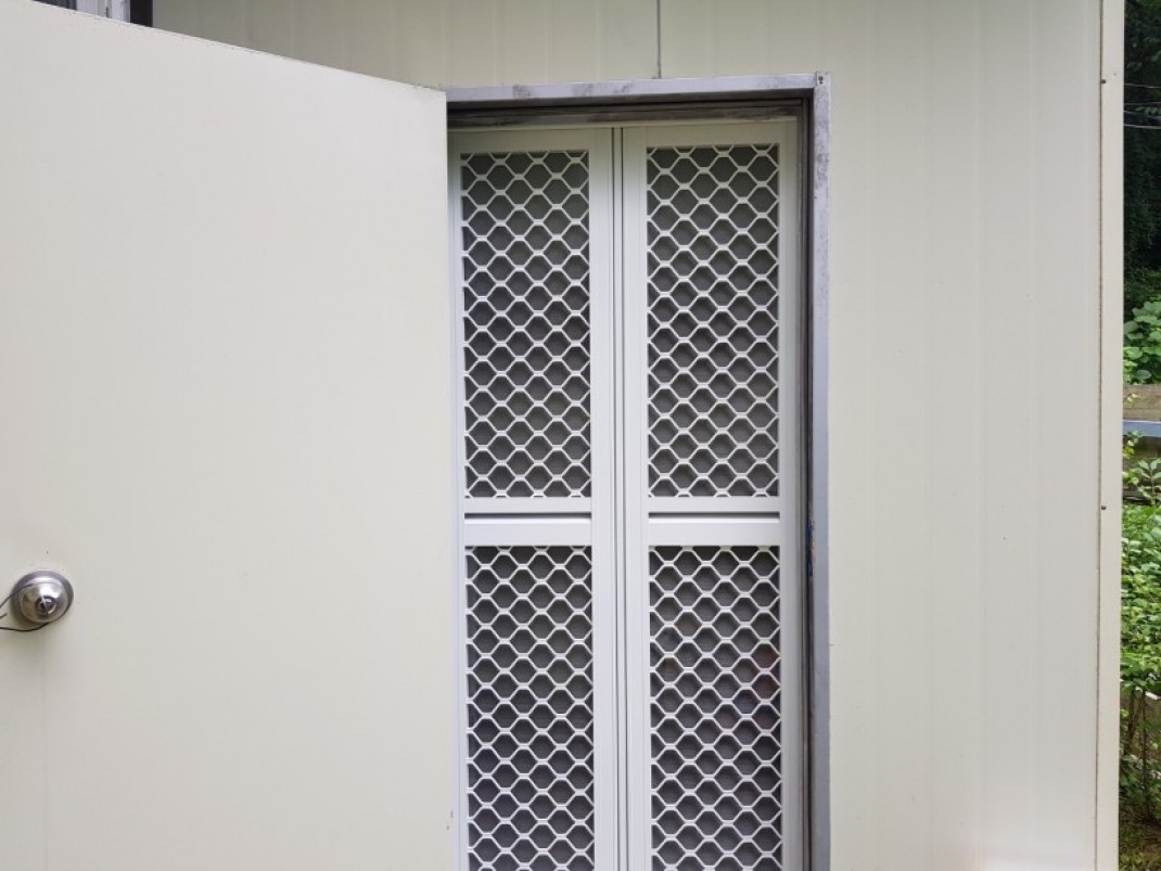 4a4c4bd44088ee31ea5674ff4968851e_1600922