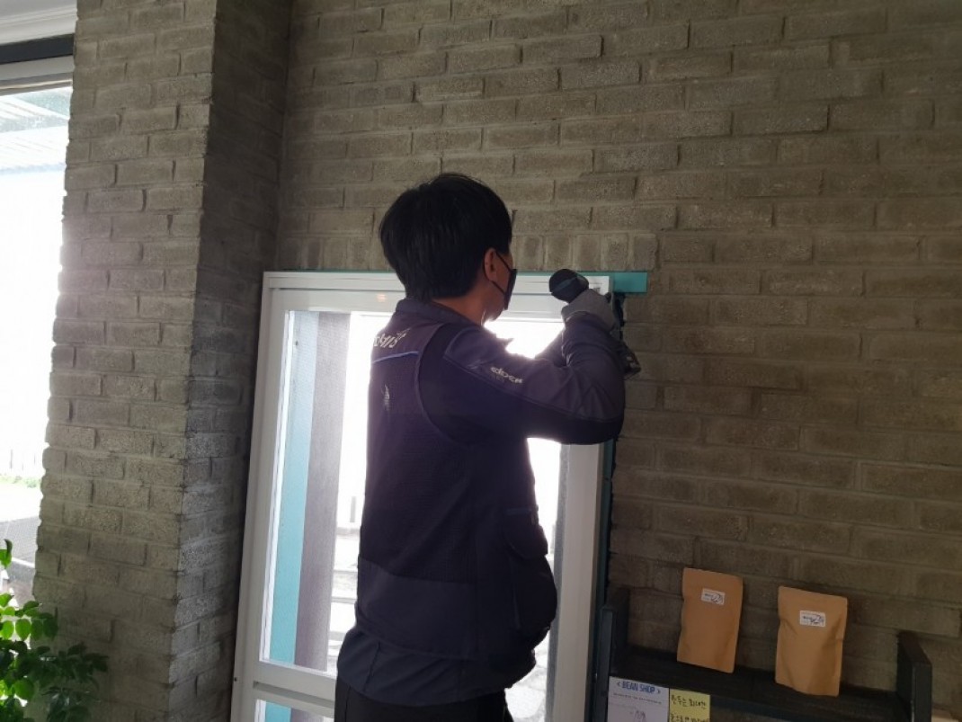 ce59d16bc550cdf407fa1130afb18144_1600832