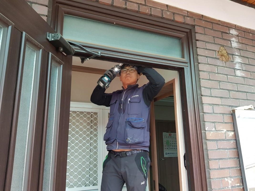 111c221c2d65b2ec4447ae6e194aa598_1606721