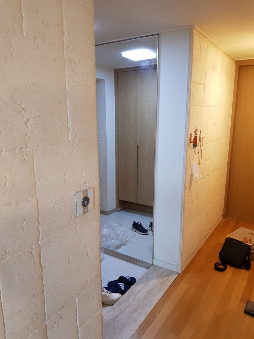 4f0513bade6a482bbbbf4039d6d265b1_1617775