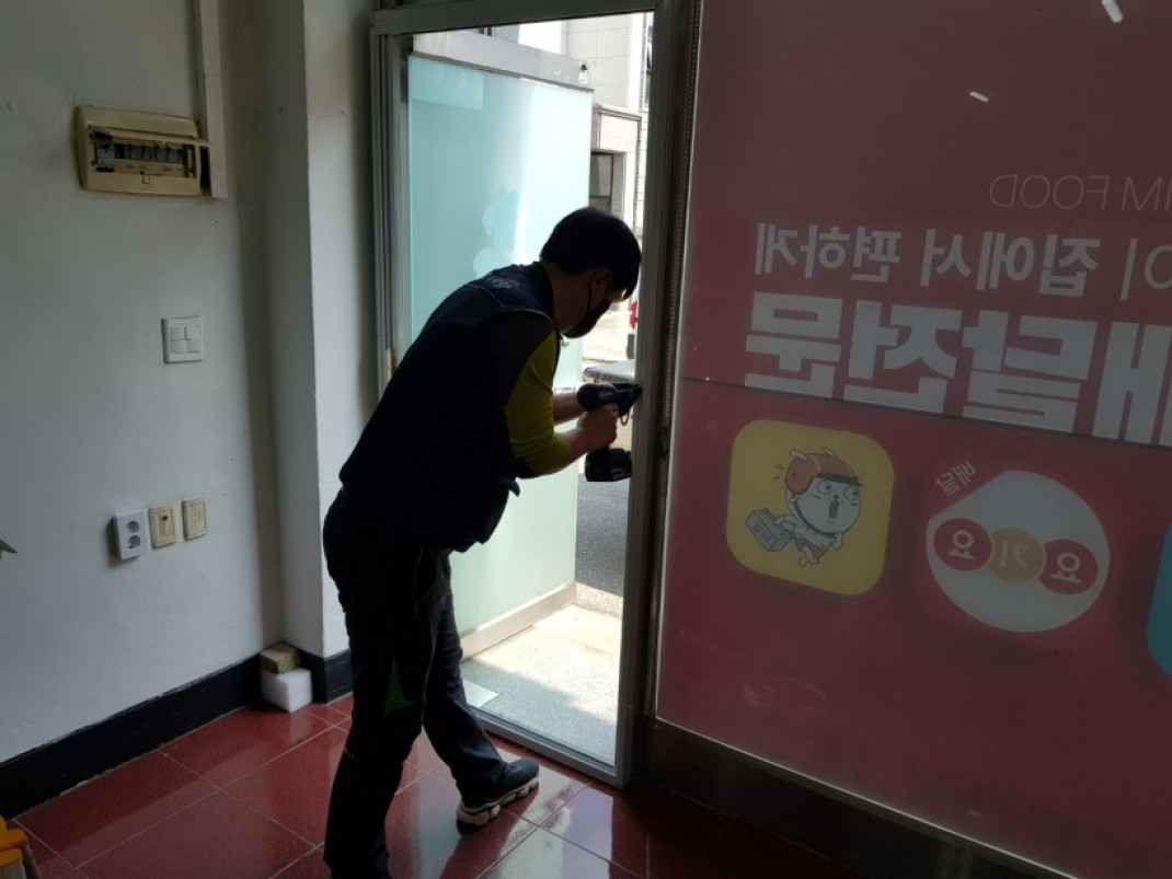 3e9767d52fe56545fbbf116e6e4fcc21_1621924