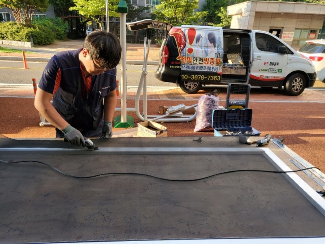 2be6bf5808e6e66892f332b368ca873e_1633323