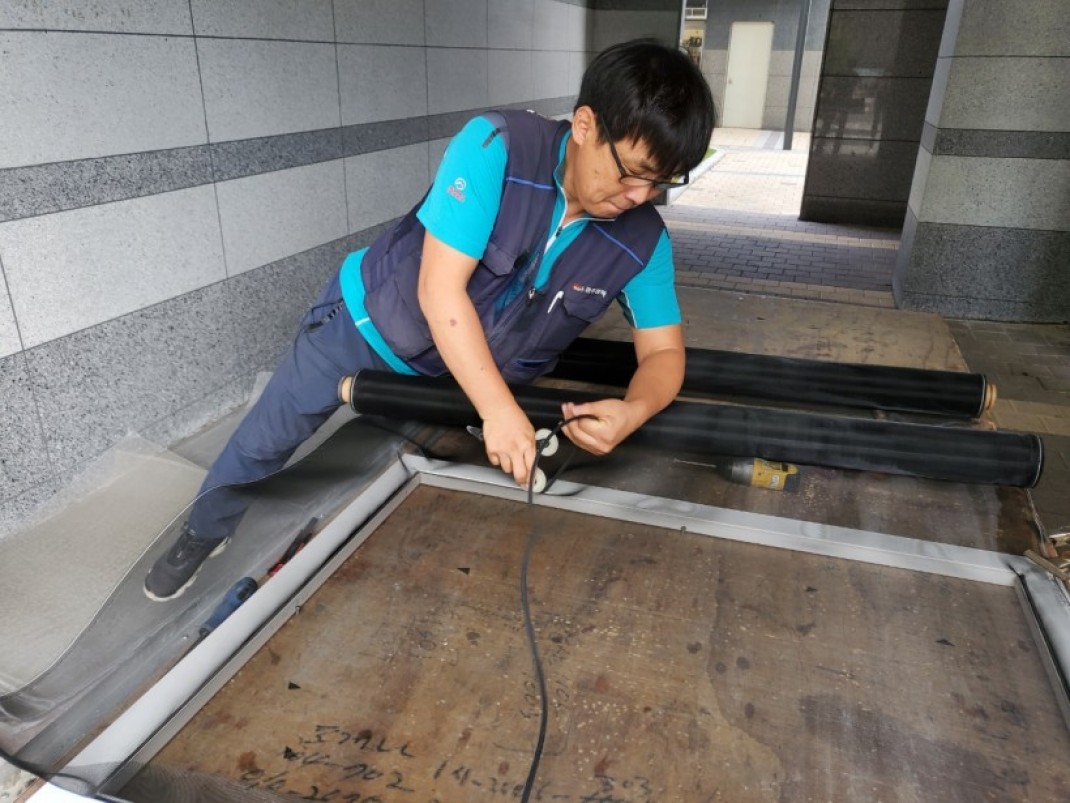 44a2bd4566605ea7599bc025eff75c68_1634099